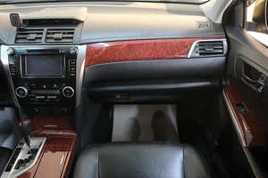 Седан Toyota Camry 2013 года, 1599000 рублей, Омск