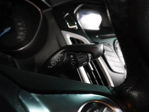 Хетчбэк Ford Focus 2013 года, 699000 рублей, Воронеж