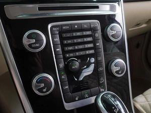 Внедорожник Volvo XC60 2015 года, 2438000 рублей, Воронеж