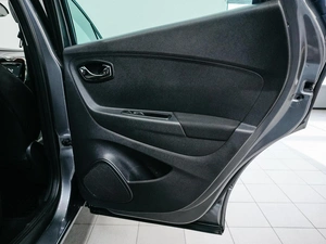Внедорожник Renault Kaptur 2018 года, 1643000 рублей, Красноярск