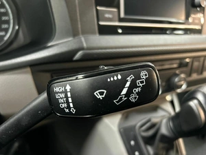 Минивэн Volkswagen Caravelle 2020 года, 3996400 рублей, Красноярск