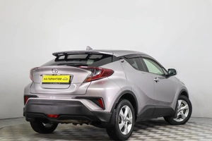 Внедорожник Toyota C-HR 2018 года, 1949000 рублей, Пермь