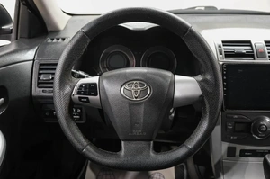 Седан Toyota Corolla 2012 года, 949000 рублей, Новокузнецк