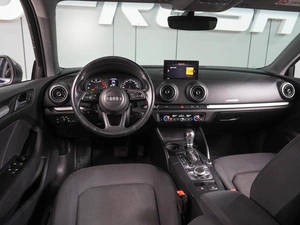 Седан Audi A3 2018 года, 1749000 рублей, Воронеж