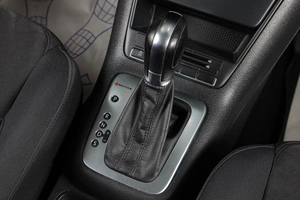 Внедорожник Volkswagen Tiguan 2012 года, 1529000 рублей, Тюмень