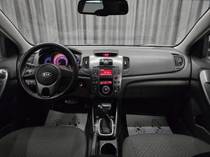 Седан Kia Cerato 2011 года, 739000 рублей, Красноярск