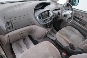 Минивэн Toyota Estima 2002 года, 959000 рублей, Красноярск