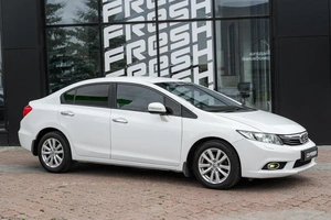 Седан Honda Civic 2012 года, 1329000 рублей, Ульяновск