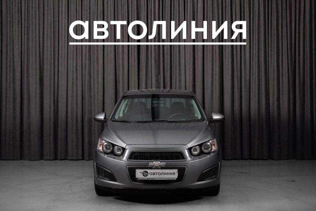 Седан Chevrolet Aveo 2013 года, 749000 рублей, Красноярск