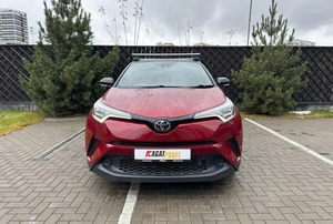 Внедорожник Toyota C-HR 2018 года, 1725000 рублей, Красноярск