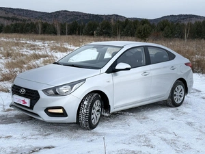 Седан Hyundai Solaris 2017 года, 1190000 рублей, Красноярск