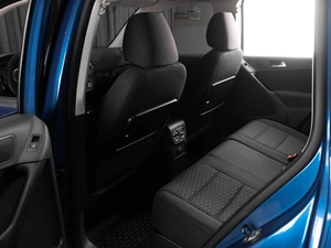 Внедорожник Volkswagen Tiguan 2010 года, 1284000 рублей, Тюмень