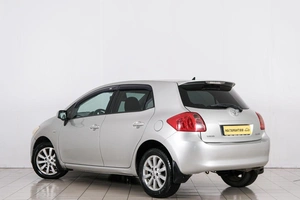 Хетчбэк Toyota Auris 2007 года, 689000 рублей, Красноярск