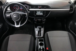 Седан Kia Rio 2018 года, 1290000 рублей, Солонцы