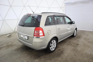 Универсал Opel Zafira 2011 года, 899000 рублей, Обнинск