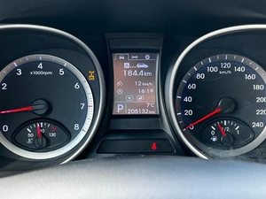 Внедорожник Hyundai Santa Fe 2013 года, 1723000 рублей, Ижевск