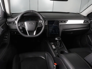 Лифтбек JAC J7 2023 года, 1169000 рублей, Минеральные Воды