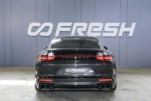 Лифтбек Porsche Panamera 4S 2018 года, 8649000 рублей, Ульяновск