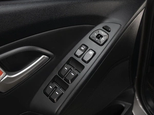 Внедорожник Hyundai ix35 2012 года, 1160000 рублей, Омск