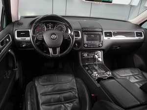 Внедорожник Volkswagen Touareg 2015 года, 2549000 рублей, Воронеж