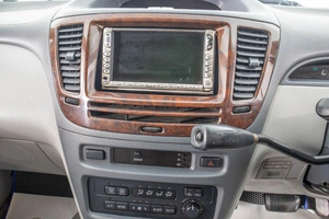 Минивэн Toyota Nadia 2001 года, 659000 рублей, Барнаул
