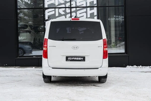 Минивэн Hyundai H-1 2019 года, 2950000 рублей, Ульяновск