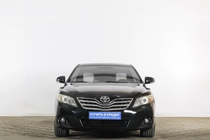 Седан Toyota Camry 2011 года, 1499000 рублей, Тюмень