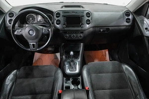 Внедорожник Volkswagen Tiguan 2012 года, 1539000 рублей, Новокузнецк