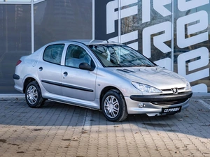 Седан Peugeot 206 2008 года, 405000 рублей, Краснодар