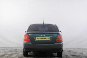 Седан Toyota Corolla 2005 года, 599000 рублей, Кемерово