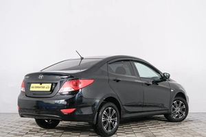 Хетчбэк Hyundai Solaris 2011 года, 719000 рублей, Красноярск