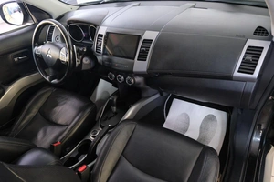 Внедорожник Mitsubishi Outlander 2011 года, 1189000 рублей, Омск