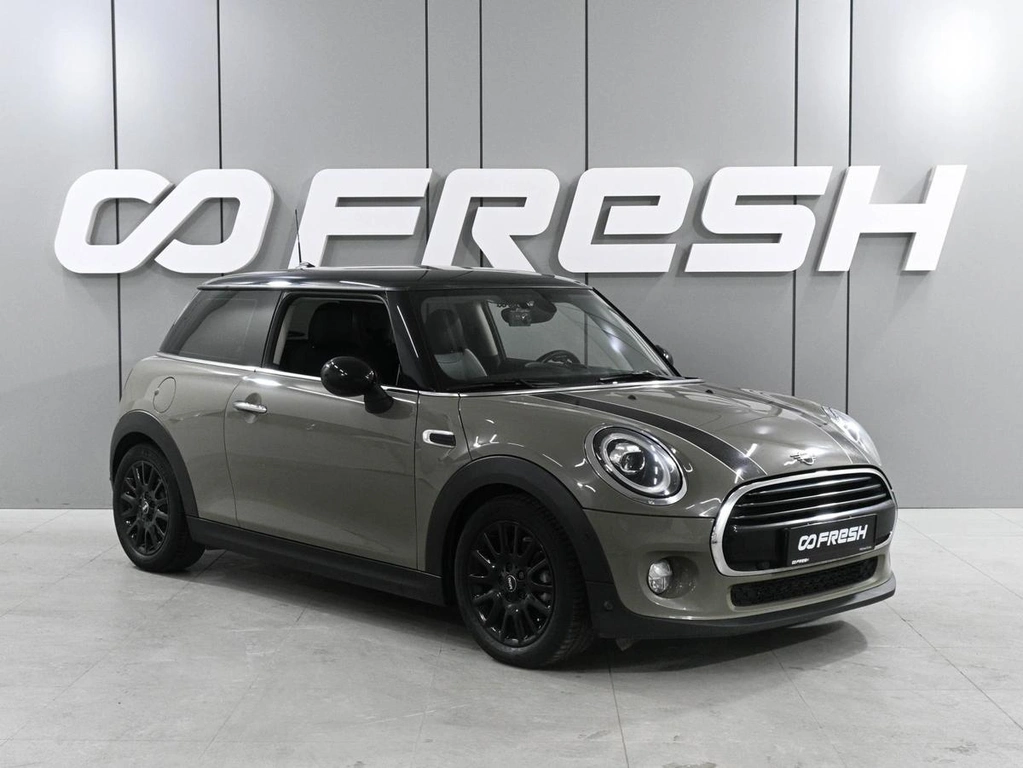 Хетчбэк MINI Cooper 2019 года, 1990000 рублей, Аксай