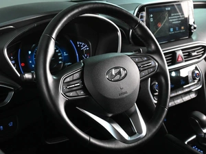 Внедорожник Hyundai Santa Fe 2018 года, 3349000 рублей, Аксай