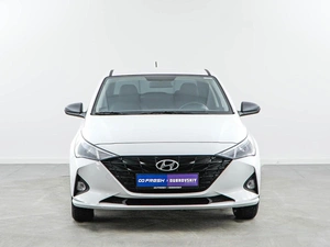 Седан Solaris HS 2024 года, 1984500 рублей, Москва