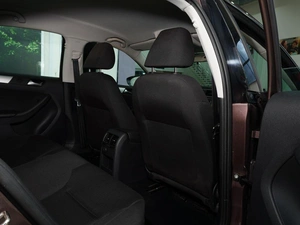 Седан Volkswagen Jetta 2018 года, 1248000 рублей, Тверь