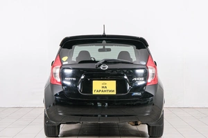 Хетчбэк Nissan Note 2013 года, 899000 рублей, Красноярск