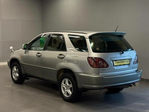 Внедорожник Toyota Harrier 1998 года, 787000 рублей, Красноярск