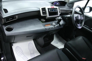 Минивэн Honda Freed 2010 года, 963000 рублей, Солонцы