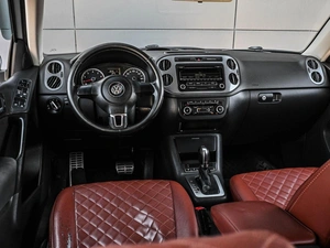 Внедорожник Volkswagen Tiguan 2012 года, 1119000 рублей, Кирилловка