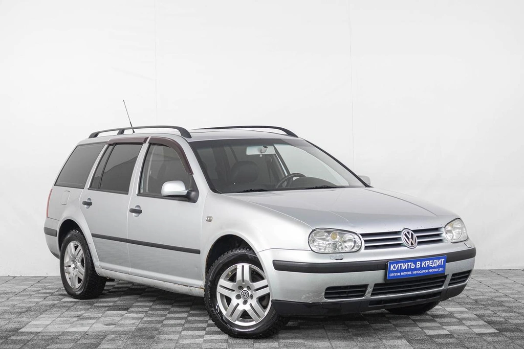 Универсал Volkswagen Golf 2002 года, 349000 рублей, Кемерово