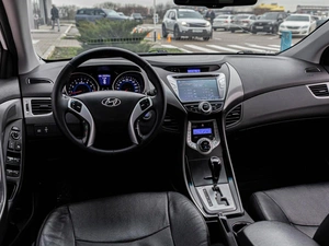 Седан Hyundai Avante 2012 года, 1153000 рублей, Краснодар