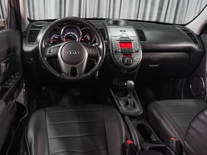 Хетчбэк Kia Soul 2010 года, 890000 рублей, Тюмень
