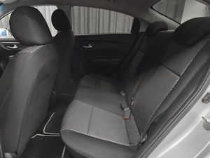 Седан Kia Rio 2019 года, 949000 рублей, Красноярск