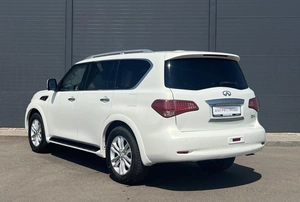 Внедорожник Infiniti QX56 2011 года, 2090000 рублей, Солонцы