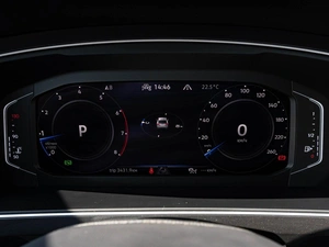 Внедорожник Volkswagen Tiguan 2021 года, 3070000 рублей, Краснодар