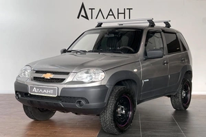 Внедорожник Chevrolet Niva 2014 года, 619000 рублей, Красноярск