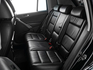 Внедорожник Volkswagen Tiguan 2009 года, 1199000 рублей, Тюмень