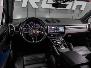 Внедорожник Porsche Cayenne 2020 года, 8899000 рублей, Тюмень