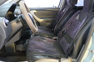 Седан Renault Logan 2007 года, 319000 рублей, Омск